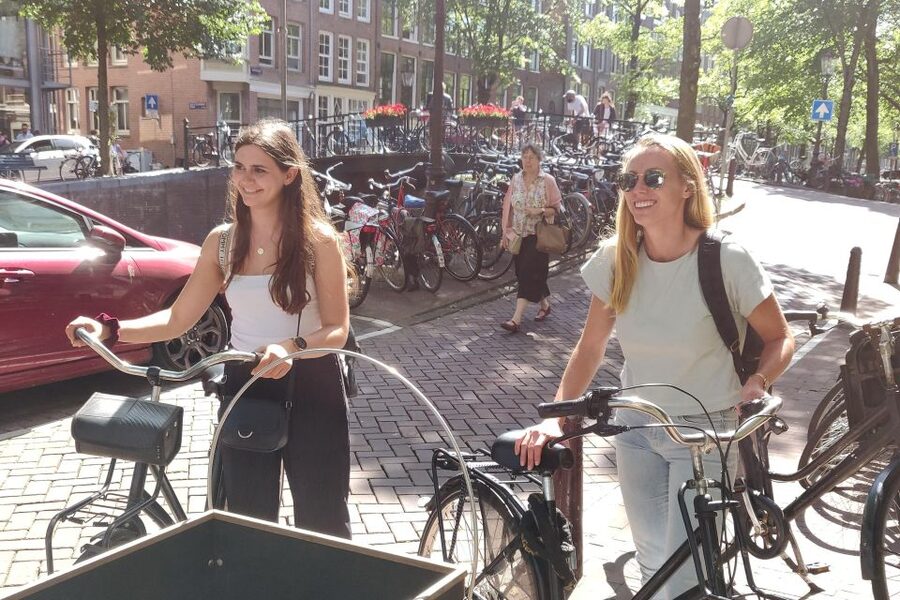 Amsterdam: Guided Food Tour with Tastings - Price and value: is $74 worth it?