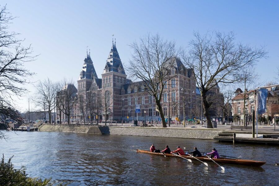 Amsterdam: Guided Rijksmuseum Tour in Spanish - Start on Stadhouderskade at the Rijksmuseum main door