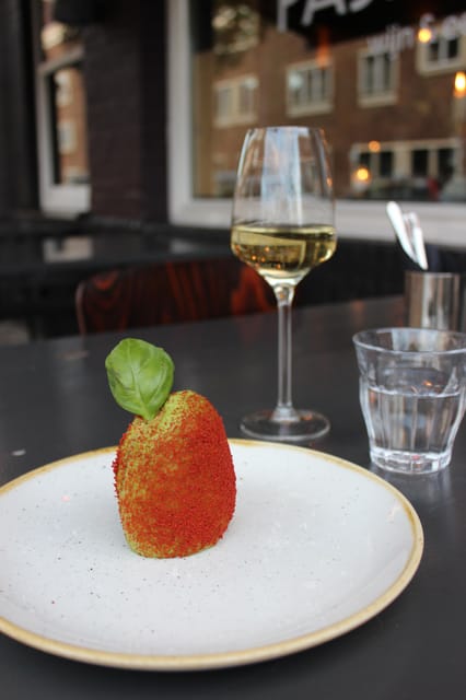 Amsterdam: High Wine at wine bar Paskamer, 3-rounds - Practical Tips So Your Night Goes Smoothly