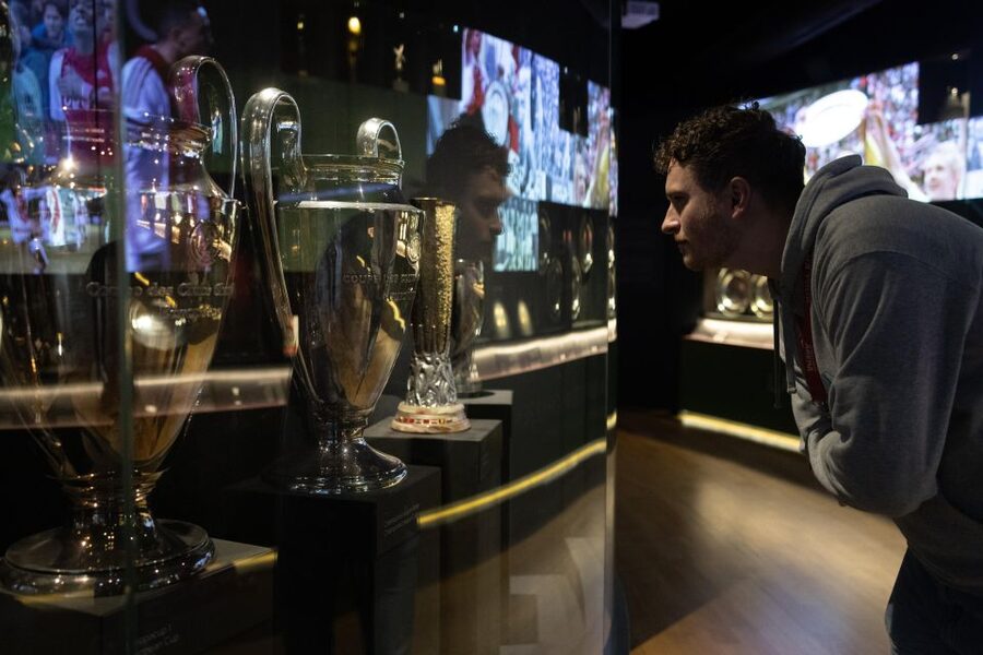 Amsterdam: Johan Cruijff ArenA Tour with Optional Guide - First big moment: the dugout and the pitchside “matchday echo”
