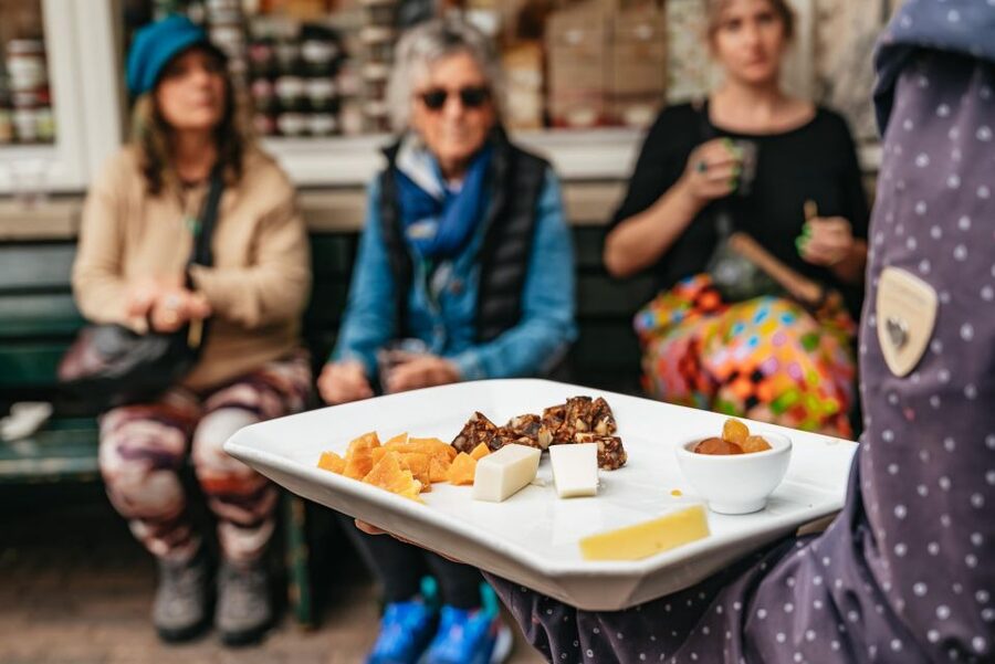 Amsterdam: Jordaan District Local Food Walking Tour - Why the Jordaan district pairs so well with Dutch eating