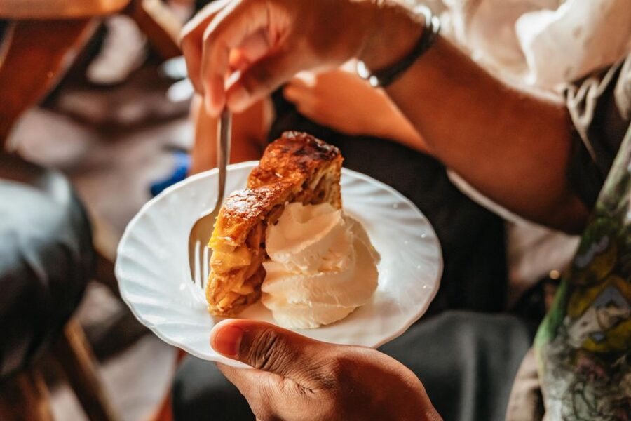 Amsterdam: Jordaan District Local Food Walking Tour - 3 hours, 6 tastings, and a pace that helps you enjoy the food, not fight it
