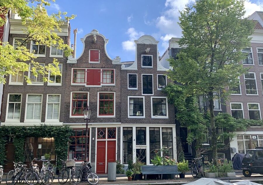 Amsterdam: Jordaan District Tour with a German guide - Westerkerk and canal views: the UNESCO angle that makes the geography click