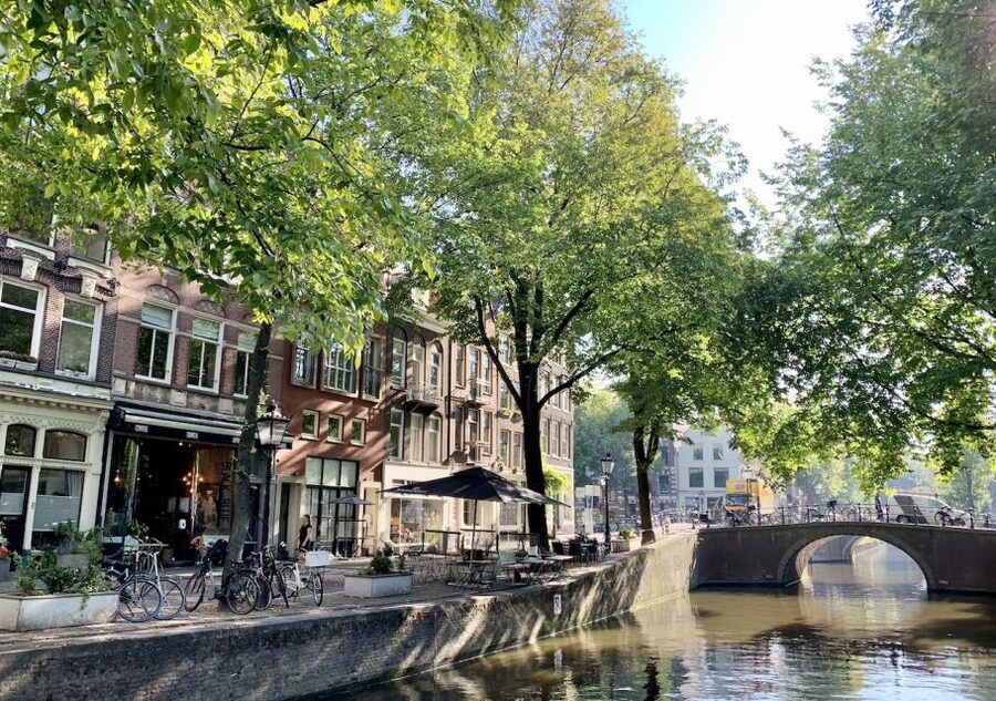 Amsterdam: Jordaan District Tour with a German guide - Starting at Anne Frank Monument, then walking toward the neighborhood’s core