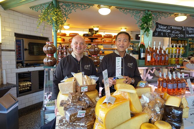 Amsterdam Jordaan Food & Drinks Tour with Eating Europe - Stop 4: Mama’s Koelkast and Surinamese Rotirol