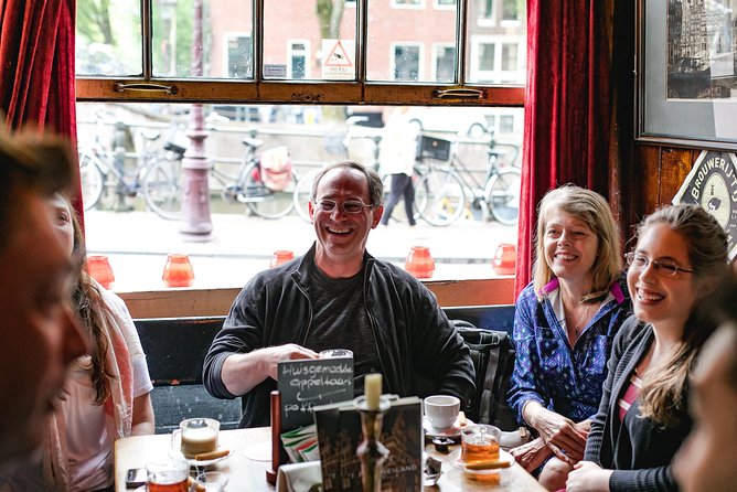 Amsterdam Jordaan Food & Drinks Tour with Eating Europe - Stop 5: Pat’s Poffertjes Oude Leliestraat and the Perfect Sweet Bite