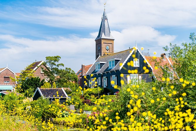 Amsterdam: Keukenhof, Zaanse Schans & Volendam Tour - Lux-Coach Comfort Plus Fast-Track Keukenhof: Where the Value Comes From