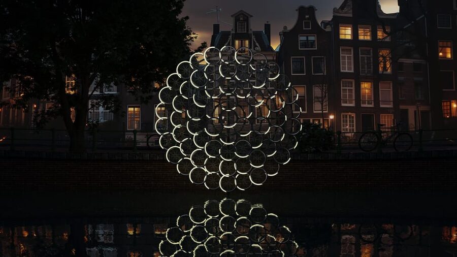 Amsterdam: Light Festival Boat Tour with Warm Drinks - The vibe: open boat, warm drinks, and an angle made for night lighting