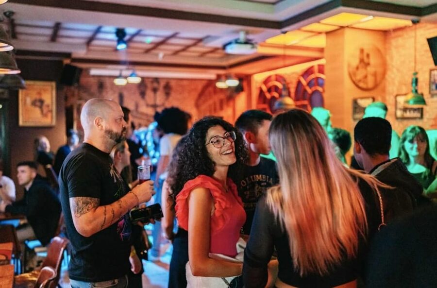 Amsterdam: Ludwig's Original Pub Crawl with VIP Club Entry - Why A Guided Pub Crawl Fits Amsterdam Nightlife So Well