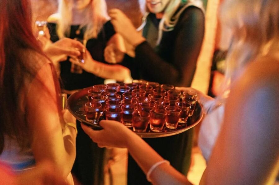 Amsterdam: Ludwig's Original Pub Crawl with VIP Club Entry - Should You Book Ludwig’s Original Pub Crawl?