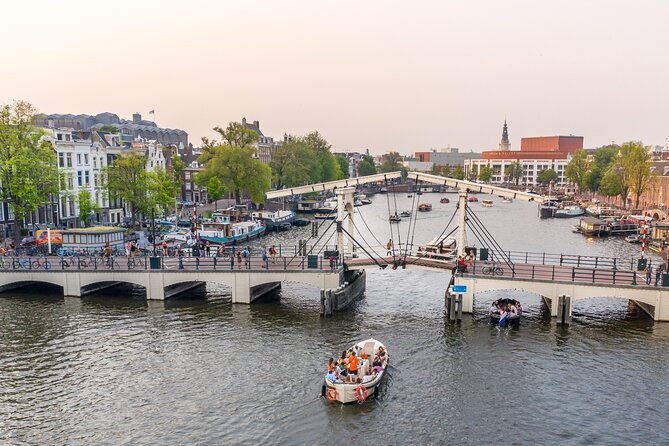 Amsterdam Luxury Canal Cruise + Unlimited Drinks & Bites option - The route in one hour: Jordaan to Prinsengracht, then back again