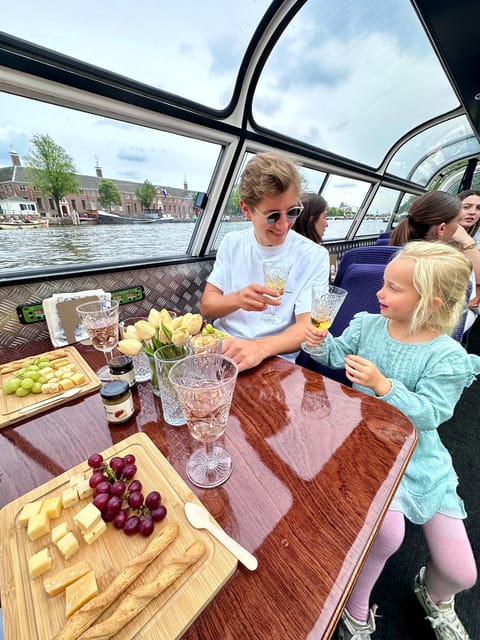 Amsterdam: Luxury Cheese & Wine Canal Cruise - What You Actually Get to Eat and Drink