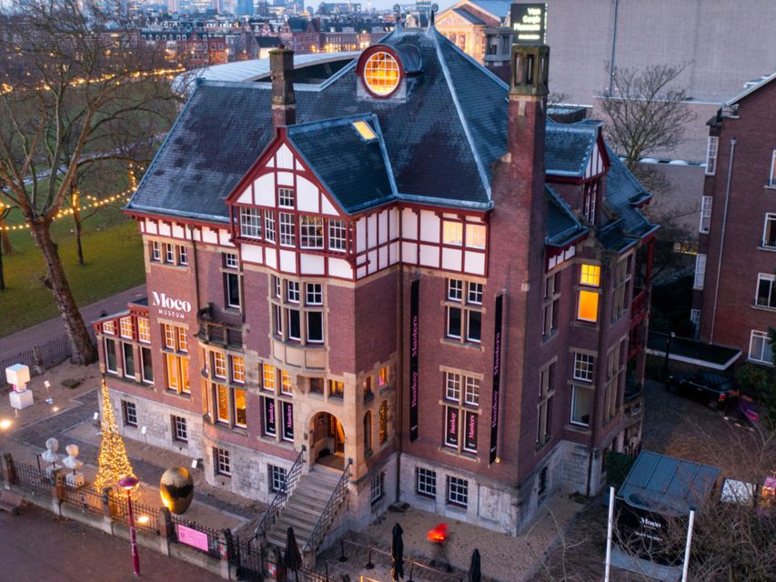 Amsterdam: Moco Museum & Nightclubs Admission Combo w/ Taxi - FAQ