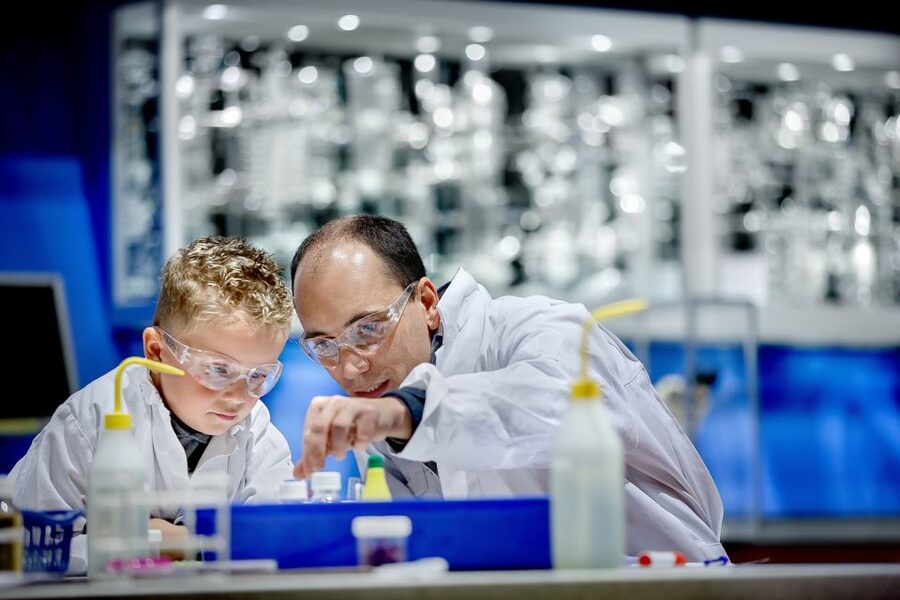 Amsterdam: NEMO Science Museum Ticket - The chain reaction moment you should plan around
