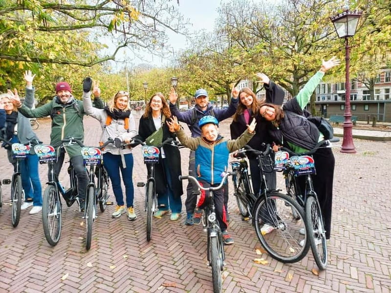 Amsterdam: Off the Beaten Path Bike Tour in French - Plantage: Relaxed Pace, History Footnotes, Local Rhythm