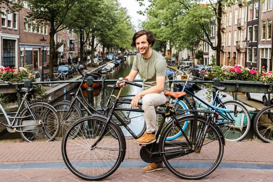Amsterdam: Off-the-Beaten-Track Neighborhoods Private Tour - Amsterdam-East highlights: cobbled streets, Javastraat bars, and Dappermarkt