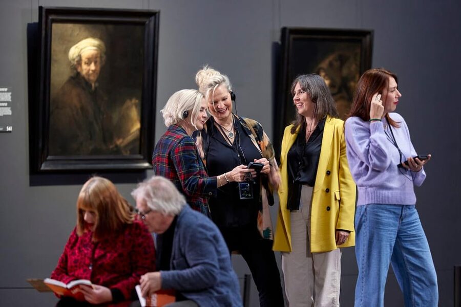 Amsterdam: Official Audio Guide for Rijksmuseum Visit - Start Smart: Using Search by Number or Name