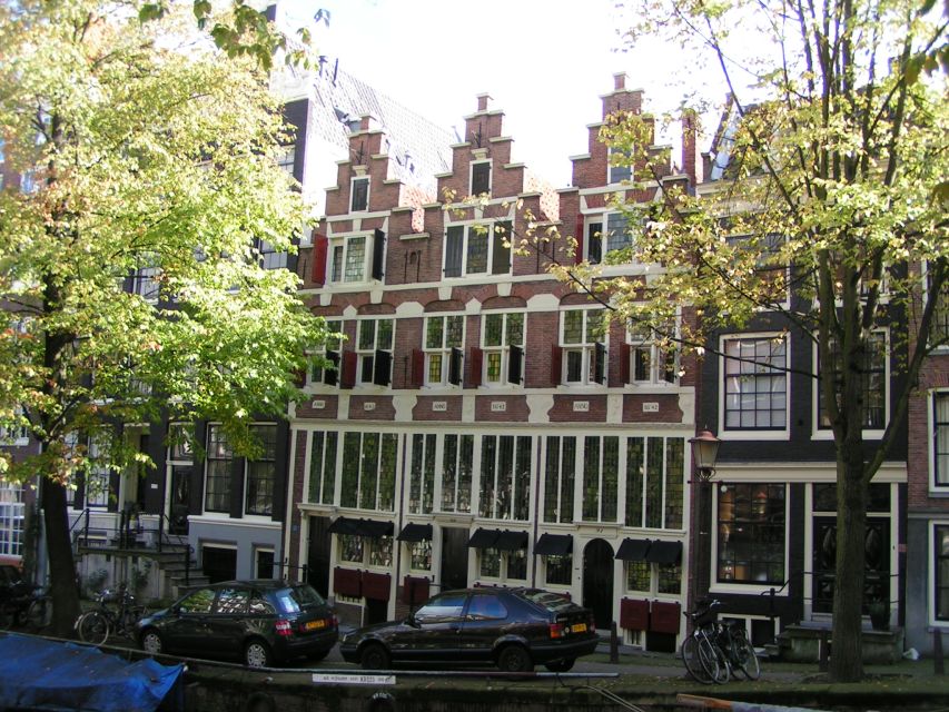Amsterdam Old City Private Walking Tour - Meet at Amsterdam Central, then get your bearings fast