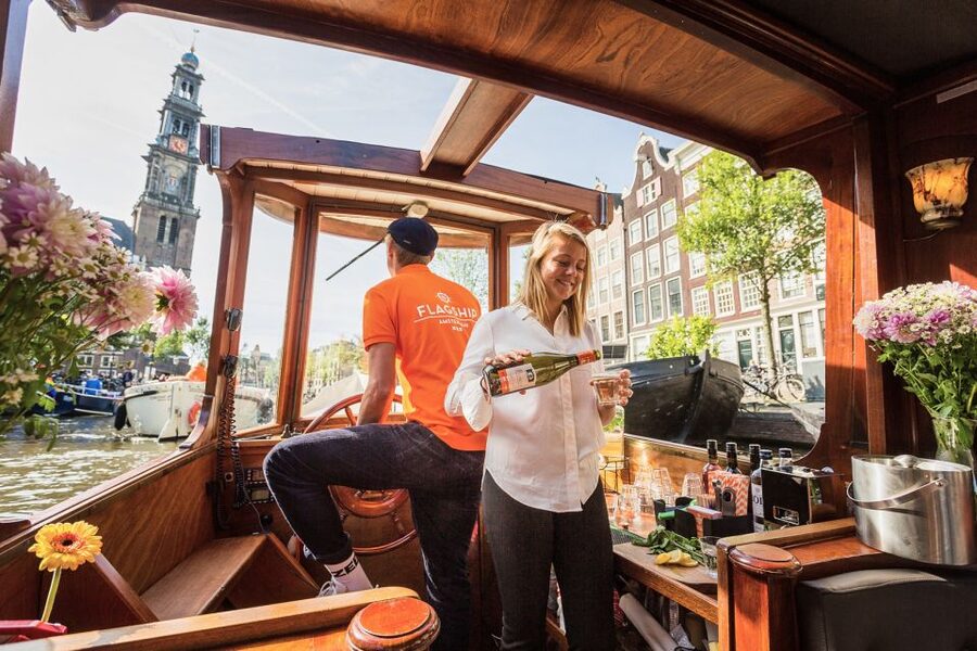 Amsterdam: Open Boat Cruise option Unlimited Drinks & Bite - Who This Cruise Suits Best, and Who Should Skip It
