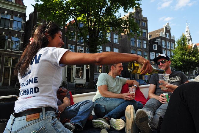 Amsterdam Open Boat Cruise with Live Guide and Two Drinks - How the Live Guide Changes the Ride (and What You’ll Actually Gain)