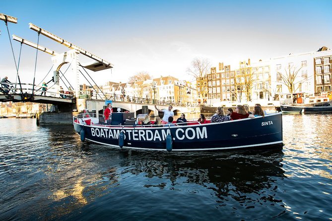 Amsterdam Open Boat Cruise with Live Guide and Two Drinks - Timing Tips and Who Should Book This Open Boat Cruise