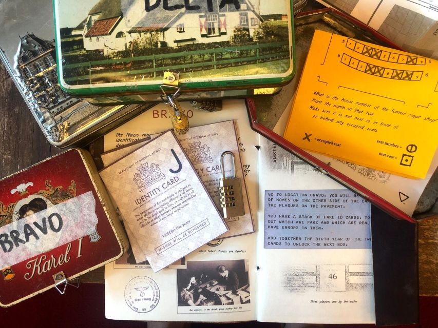 Amsterdam: "Operation 45 " Treasure Hunt Walking Tour - How the 2-hour, 3 km route works in real life