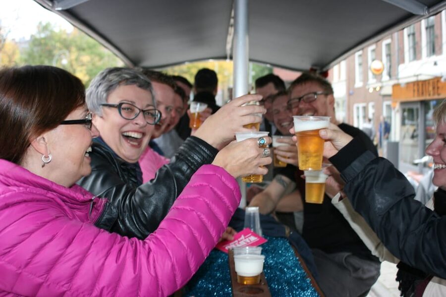 Amsterdam: Party Bike Tour with Beer - Drinks, prosecco, and the 20L add-on for true unlimited mode