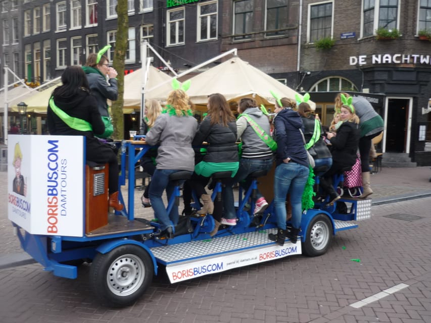 Amsterdam: Party Bike Tour with Beer - Group size rules, shared bikes, and getting everyone on board