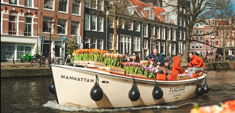 Amsterdam: Premium Tulip Boat Canal Tour - Key Points You’ll Care About