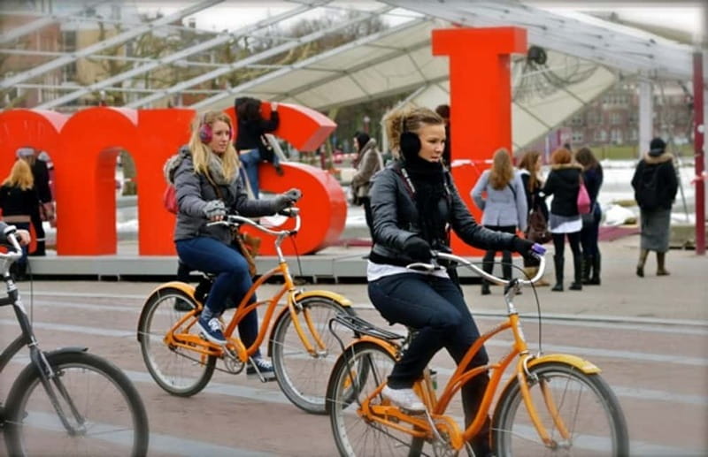 Amsterdam: Private Bike Tour - Key highlights you will feel right away