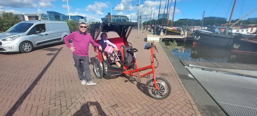 Amsterdam: Private City Highlights Tour by Rickshaw - Price and value: what $118 gets you, and what to watch