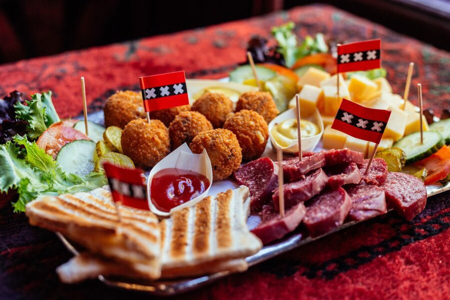 Amsterdam: Private Food Tour with a Local - Otemba Gyoza Bar to De Pijp: how the walk is designed