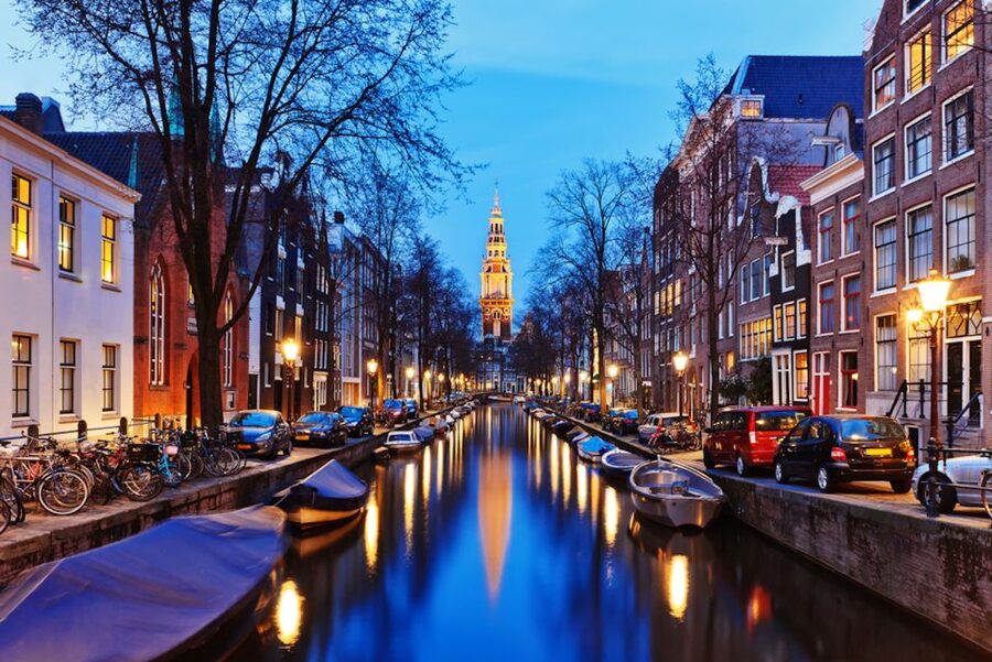Amsterdam: Private Guided Walking Tour - Key points to know before you go