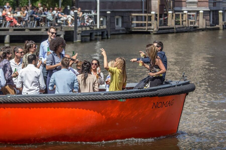 Amsterdam: Private Prosecco Canal Cruise Tour - Who this cruise suits best, and who it might not