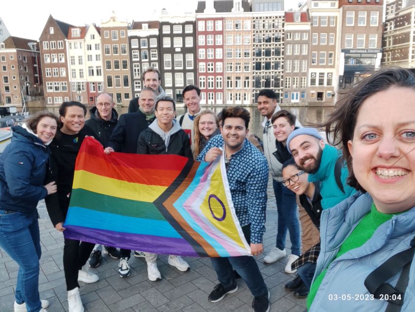 Amsterdam: Queer Nightlife Tour - Burgwallen Oude Zijde and the walk that explains the city