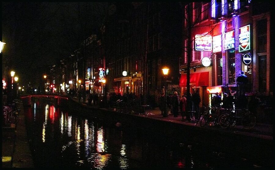 Amsterdam: Red Light District and Coffeeshop tour - Historic streets and canal-side Amsterdam you might miss otherwise