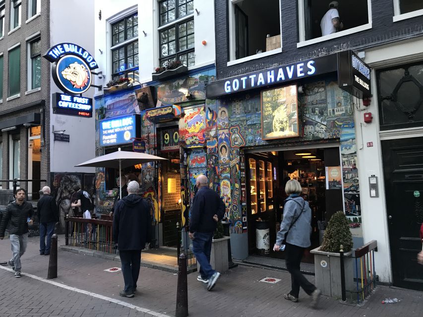 Amsterdam: Red Light District and Local Pub Tour - Key things to look forward to
