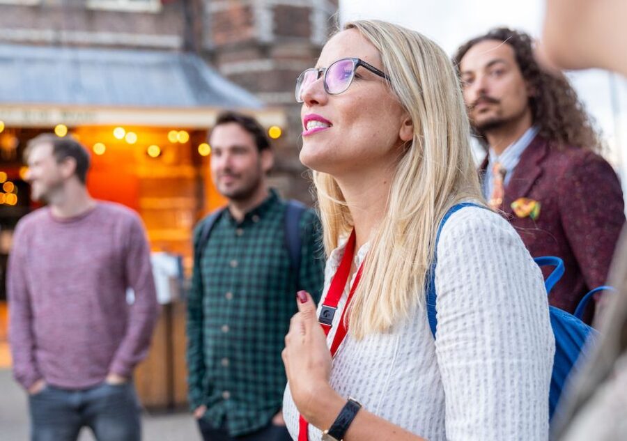 Amsterdam: Red Light District & City Tour German or English - Price and Value for a Private Group up to 4