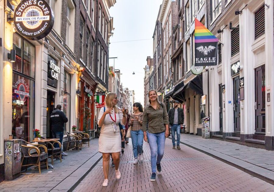 Amsterdam: Red Light District & City Tour German or English - Beurs van Berlage and the Canal Belt Perspective