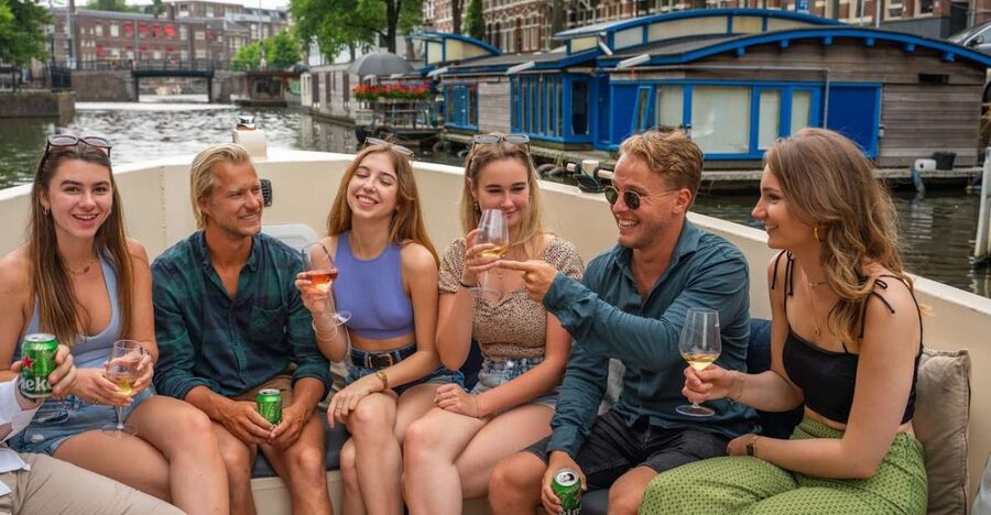 Amsterdam: Red-Light District Pub Crawl and Booze Boat Tour - What You’re Really Buying: A Canal Cruise Turned Into a Night Out