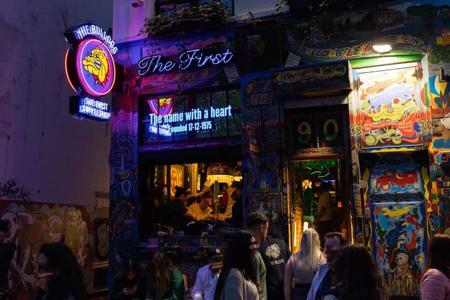 Amsterdam: Red Light District Tour in German/English/Italian - Practical tips so your experience stays respectful and comfortable