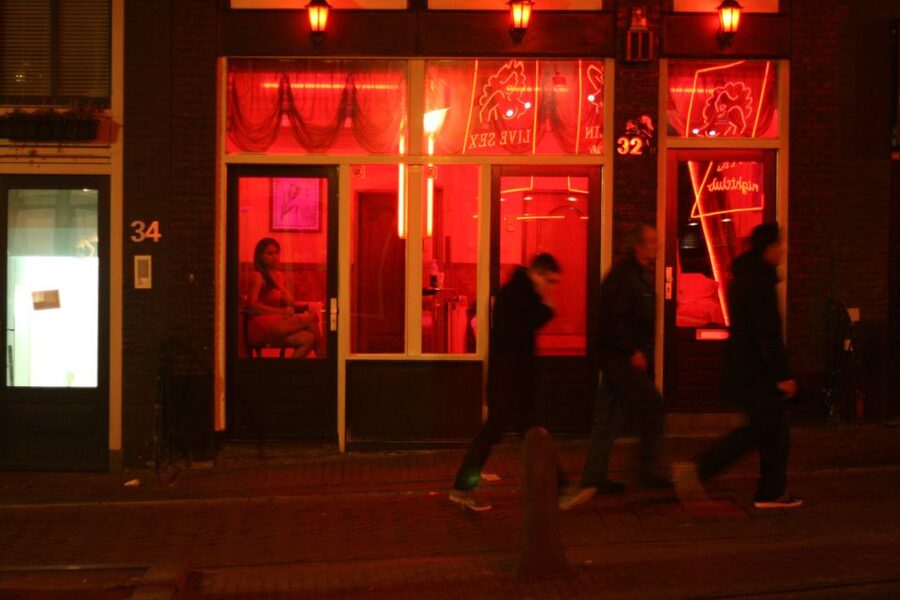 Amsterdam Red Light District tour with a local guide - Key highlights worth your attention