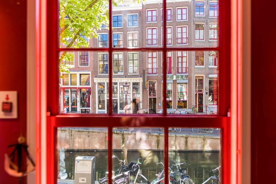 Amsterdam: Red Light Secrets Museum and 1-Hour Canal Cruise - Red Light District, Museum First, Canal Second