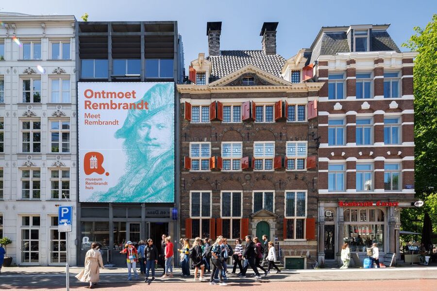 Amsterdam: Rembrandt House Museum Entrance Ticket - Meeting point on Jodenbreestraat and what your day should feel like