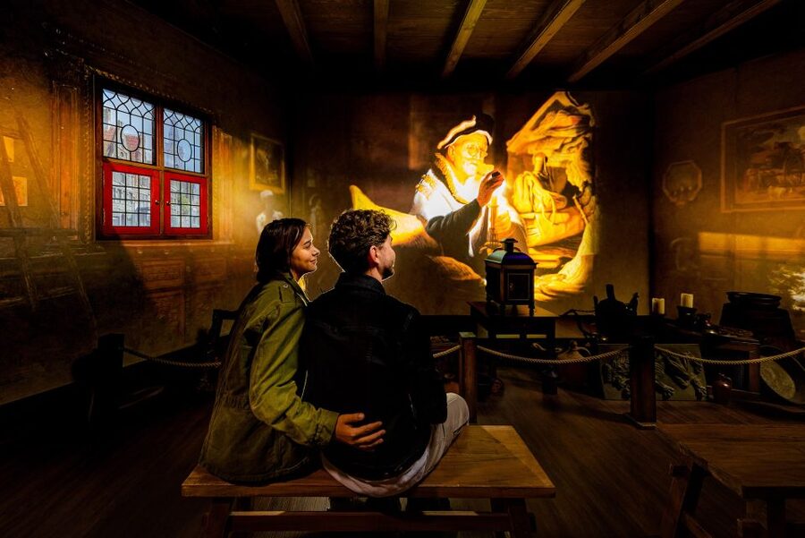 Amsterdam: Rembrandts Immersive Experience Admission Ticket - Your souvenir moment: the Rembrandt Portrait Generator and the Ticket plus Photo option