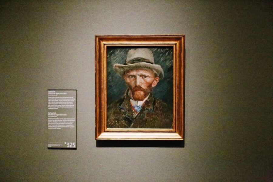 Amsterdam: Rijksmuseum Masterpieces Guided Small Group Tour - The Start Point and Why Meeting Location Matters