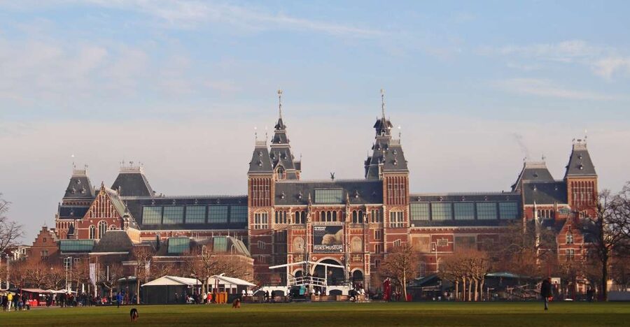Amsterdam: Rijksmuseumtour incl. Ticket German or English - Why a 90-Minute Rijksmuseum Tour Works (And What You’ll Miss)