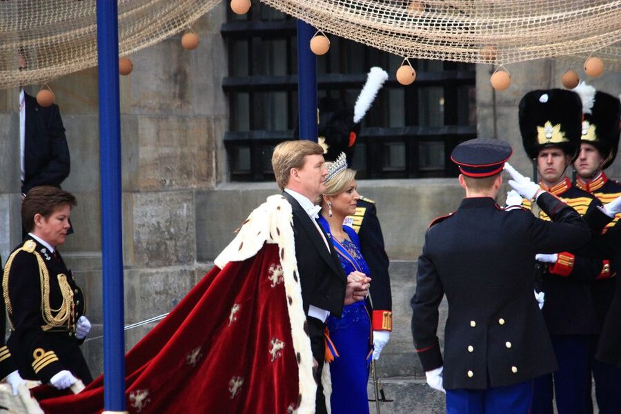 Amsterdam: Royal Palace Entry Ticket and Audio Guide - Key highlights worth prioritizing