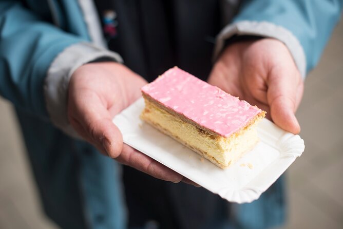 Amsterdam's Market Street Food Tour with Streat Bites - Weather in Amsterdam: you should pack for rain, not hope for sunshine