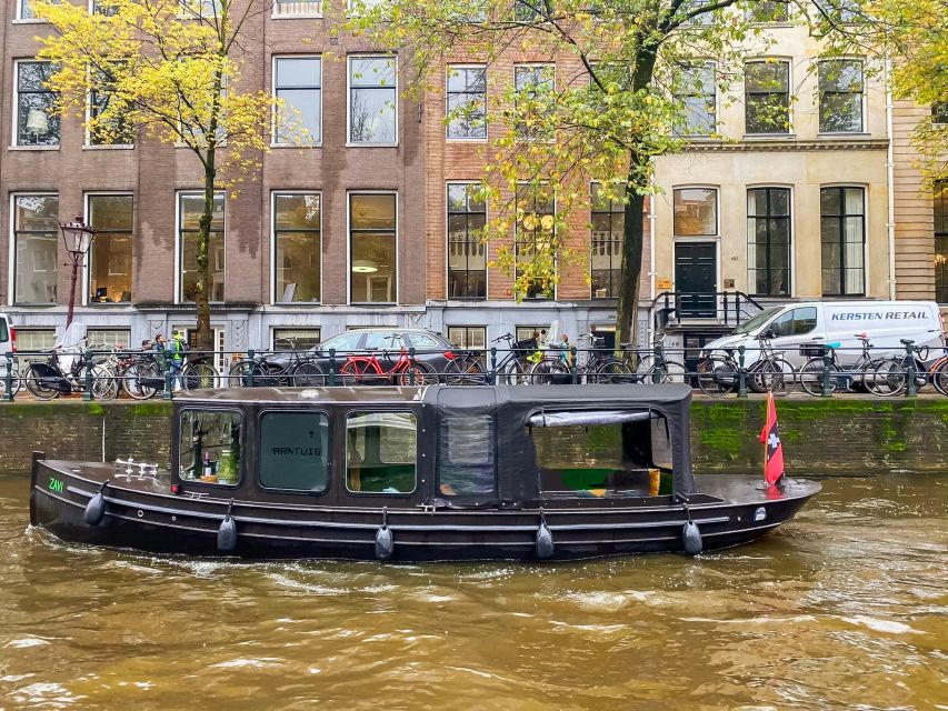 Amsterdam: Smoke and Lounge City Boat Cruise - Timing, Weather, and What to Expect On a Winter Night